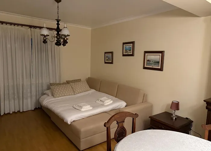 Visconde House * 蓬塔德尔加达